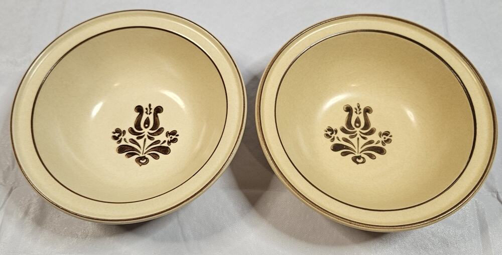 Vintage Pfaltzgraff Village Soup Cereal Bowls Set of 2 Stoneware Brown Floral